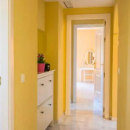 Appartamento Spacious In Marbella, Pool